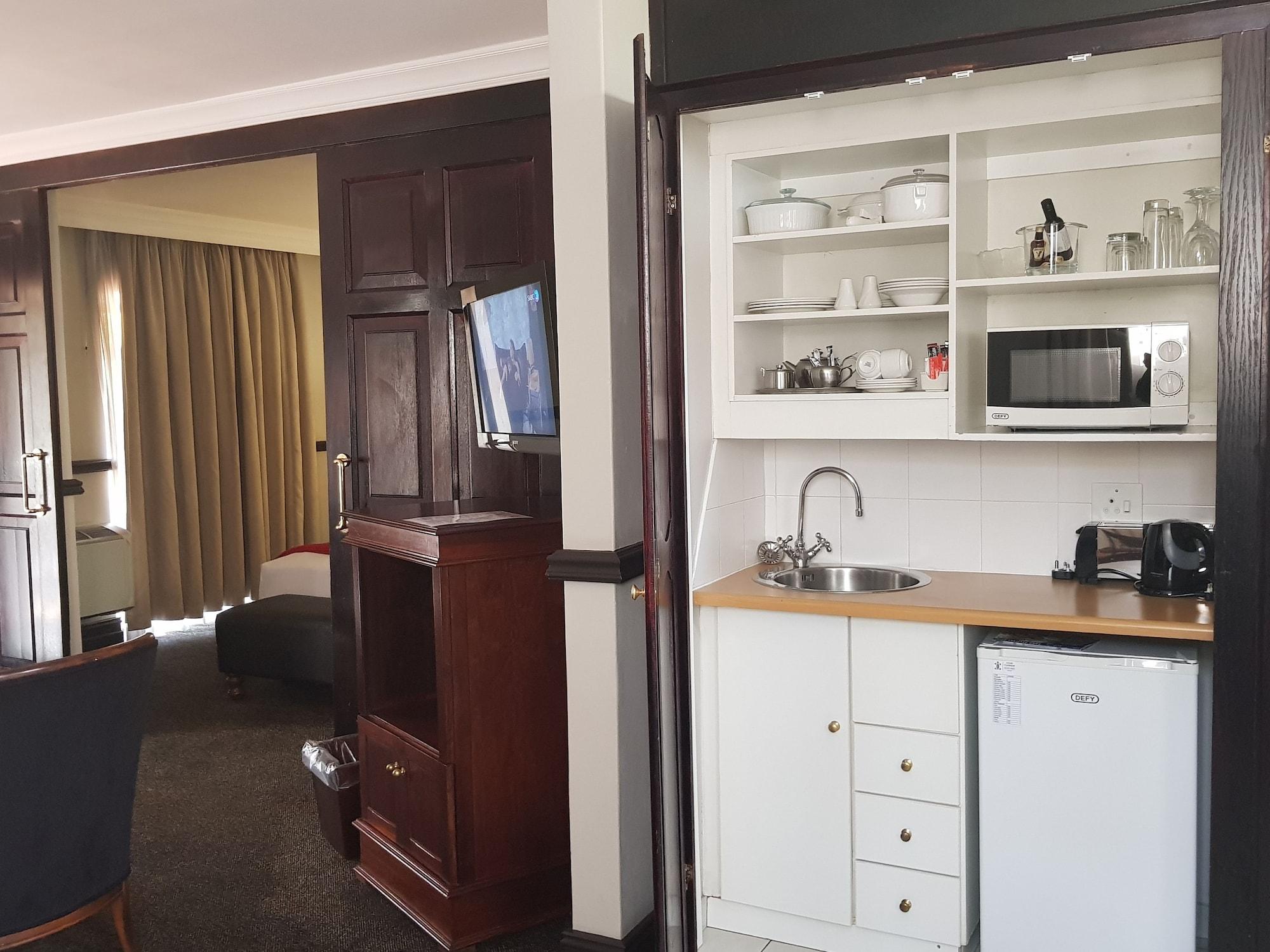 Court Classique Suite Hotel Pretoria-Noord Exterior foto