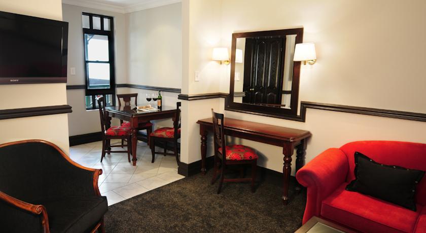 Court Classique Suite Hotel Pretoria-Noord Exterior foto