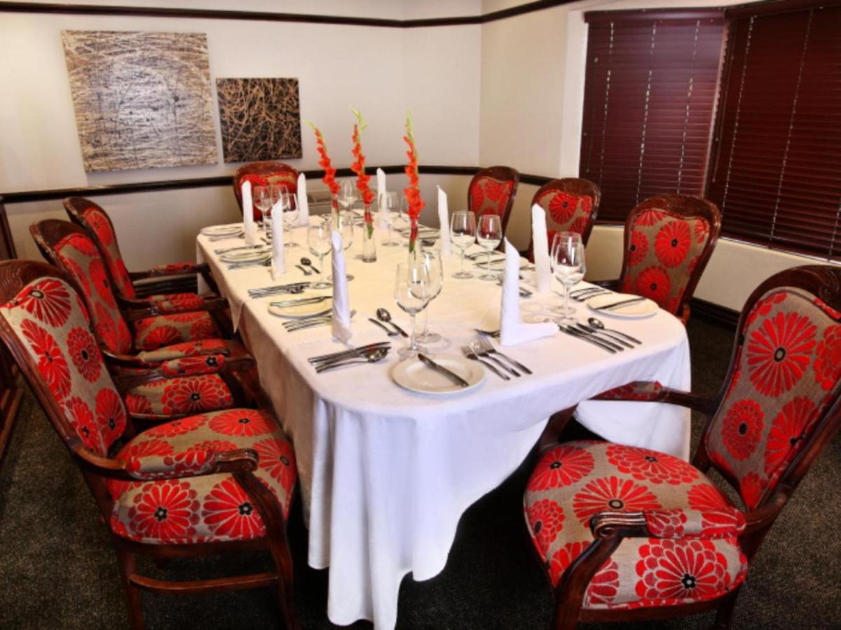 Court Classique Suite Hotel Pretoria-Noord Exterior foto